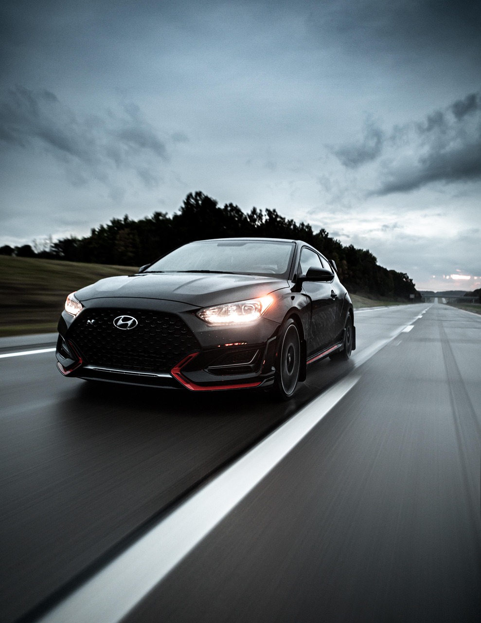 سيارة كورية رياضية